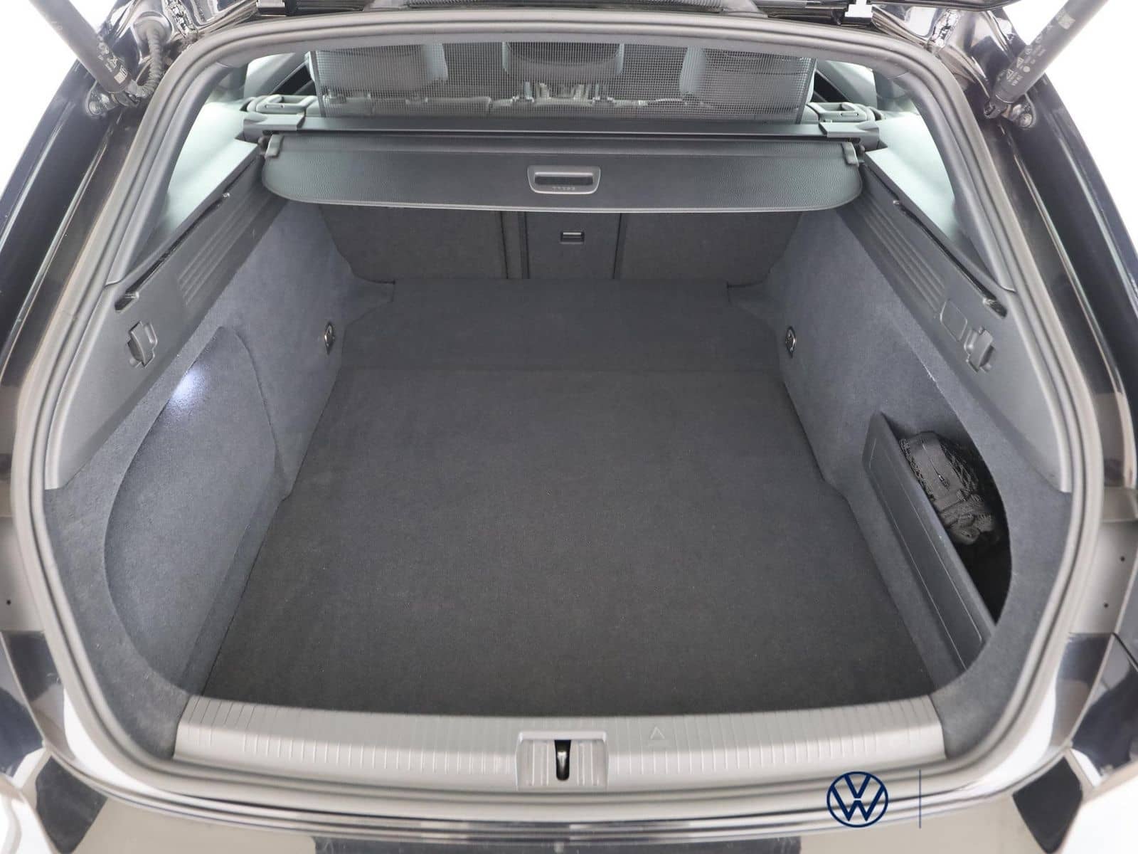 Volkswagen Arteon Shooting Brake 2.0 TSI R-LINE+DSG+STANDHZ foto 9