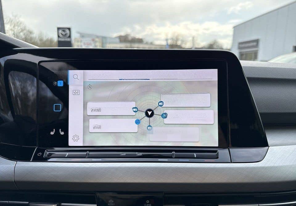 Volkswagen Golf VIII 1.5 TSI Life *Navi*Sitzheizung* foto 10