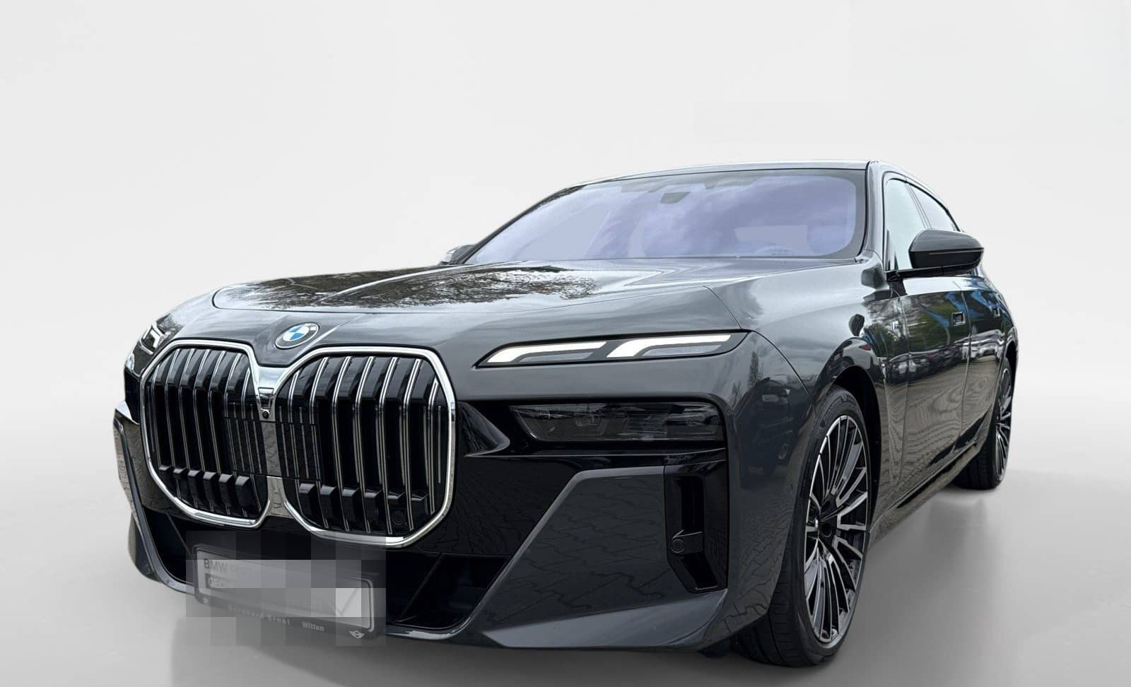 BMW 740d xDrive M SPORT FondEnt,SkyL,StHz,DAPro foto 1