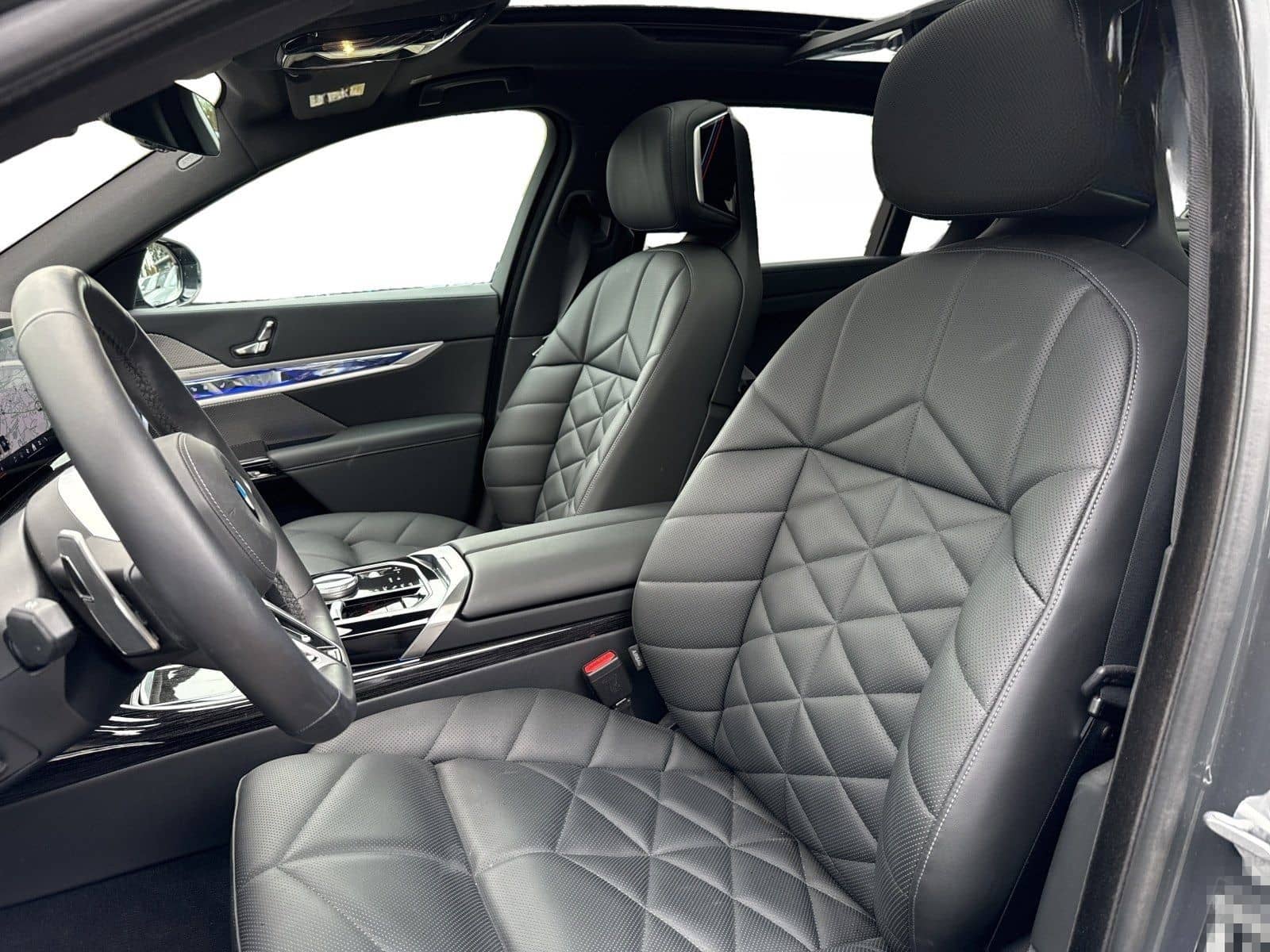 BMW 740d xDrive M SPORT FondEnt,SkyL,StHz,DAPro foto 7