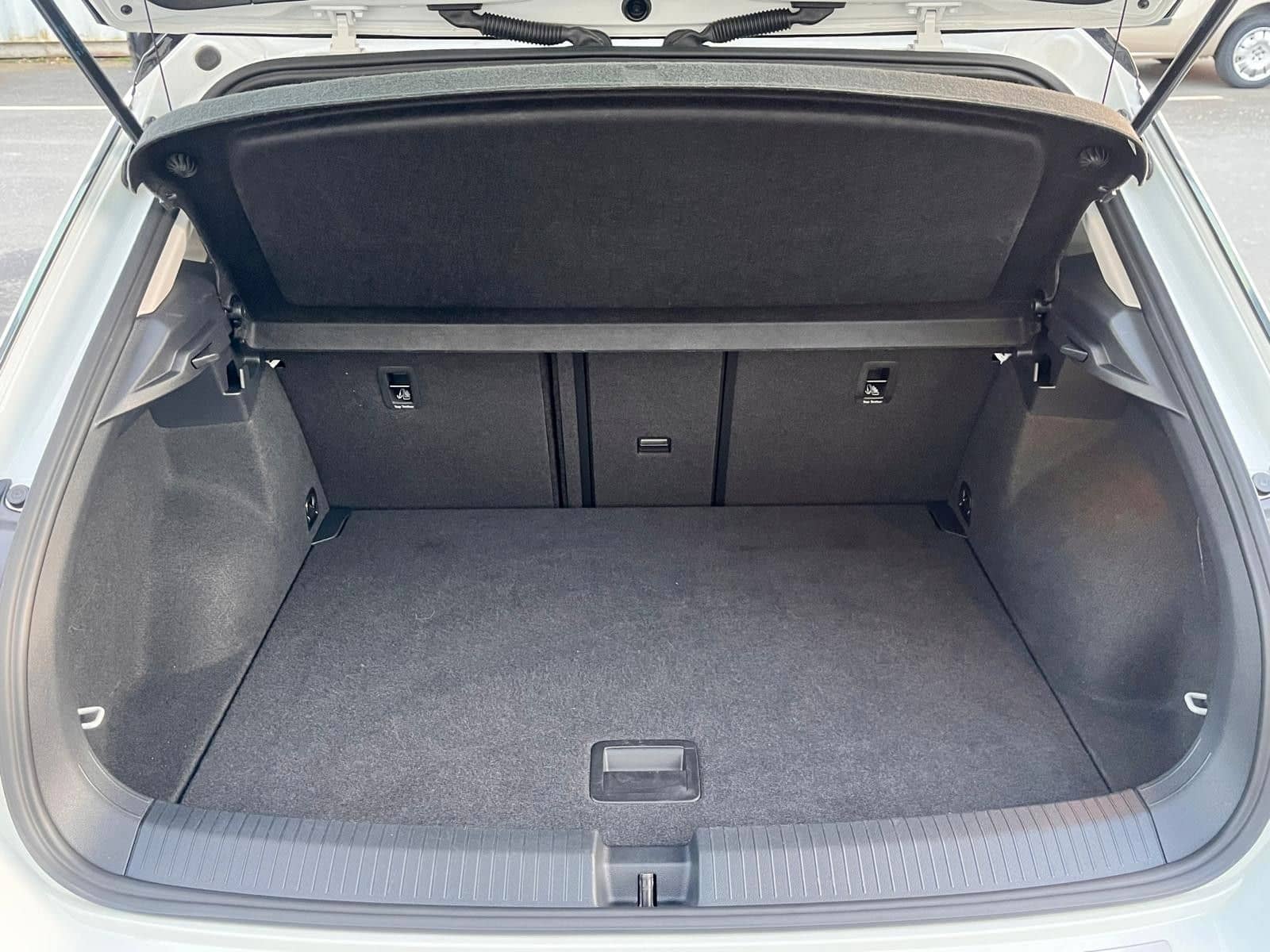 Volkswagen T-Roc Style*LED*KAMERA*PAS foto 7