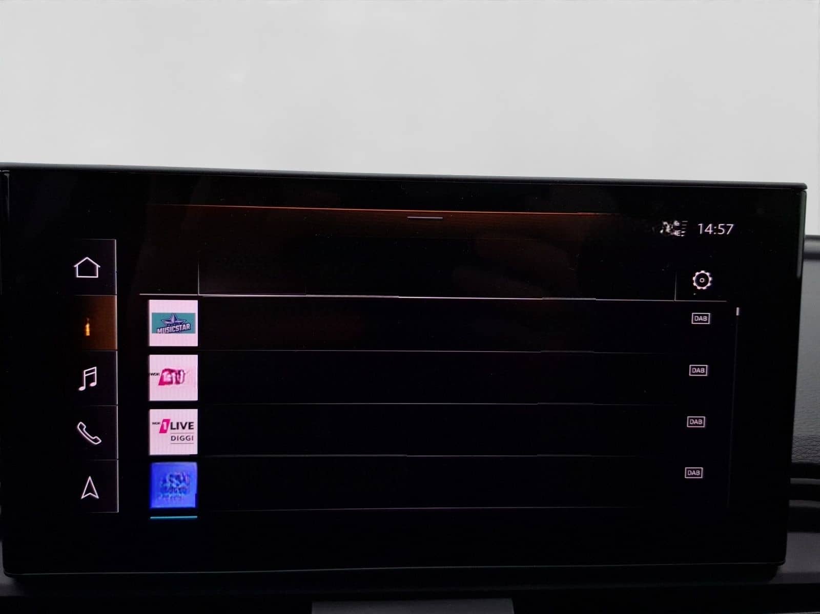 Audi Q5 50 TFSI e Q AHK LM18 NAVI+ foto 13