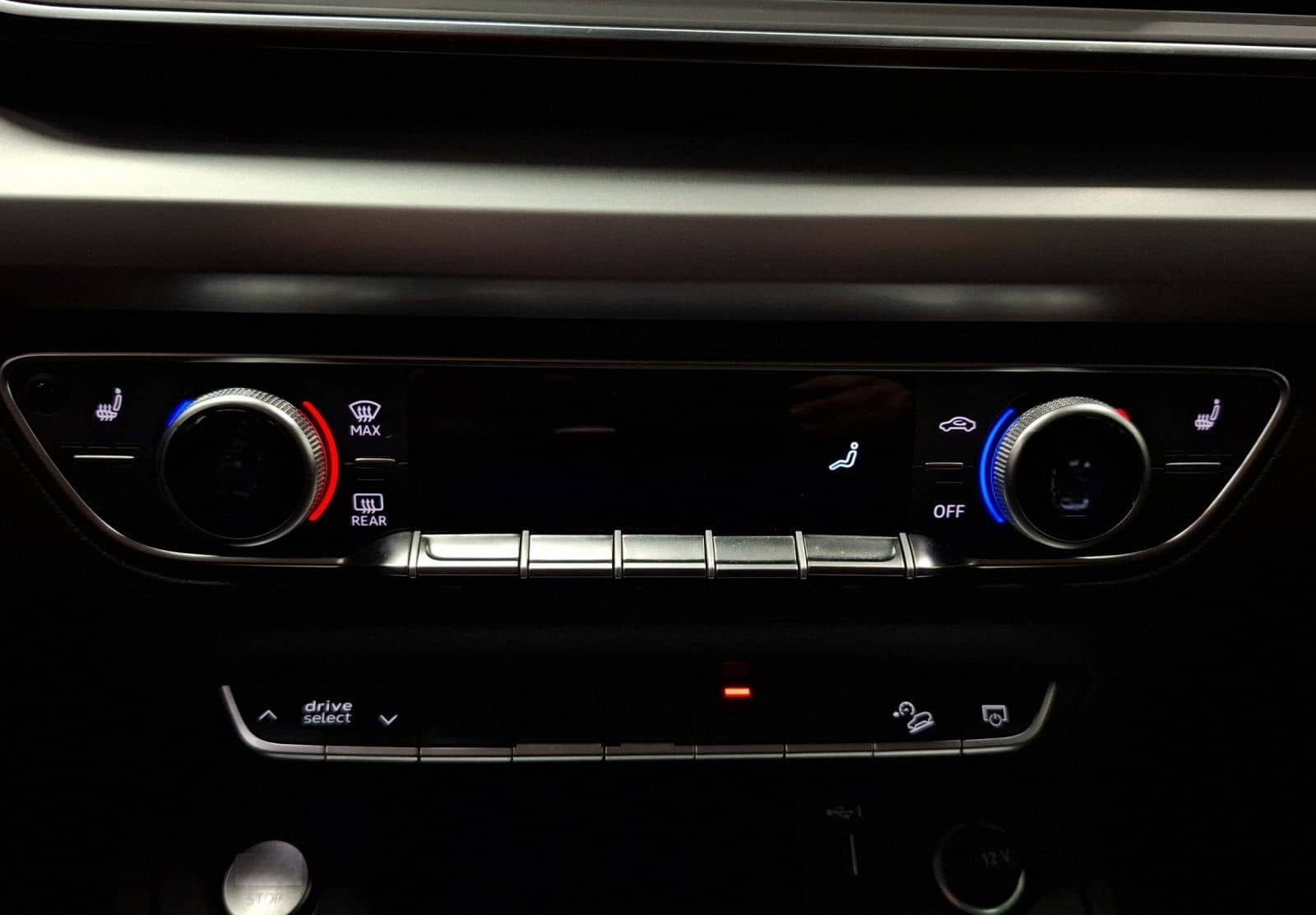 Audi Q5 50 TFSI e Q AHK LM18 NAVI+ foto 16