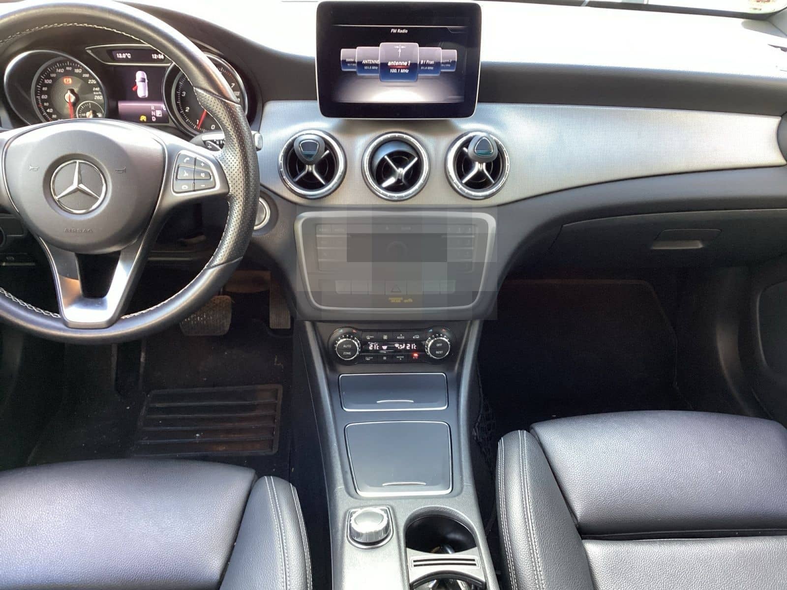 Mercedes-Benz CLA 200 Shooting Brake Urban LED Navi foto 9