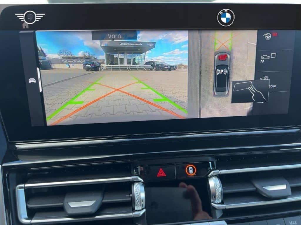 BMW M8 Competition Gran Coupe LASER B&W RFK foto 16