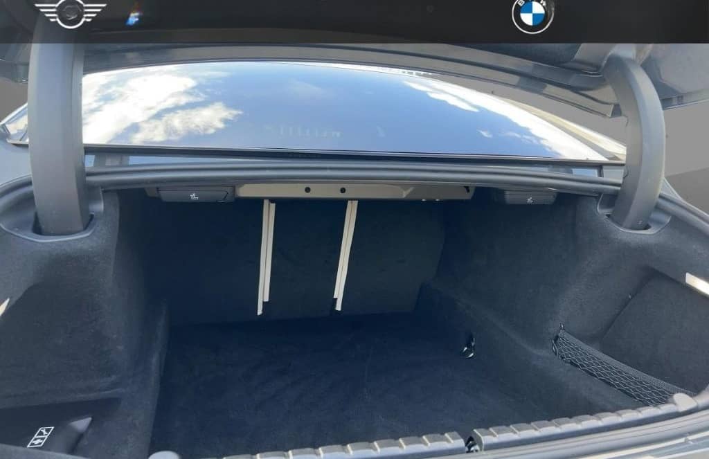 BMW M8 Competition Gran Coupe LASER B&W RFK foto 6