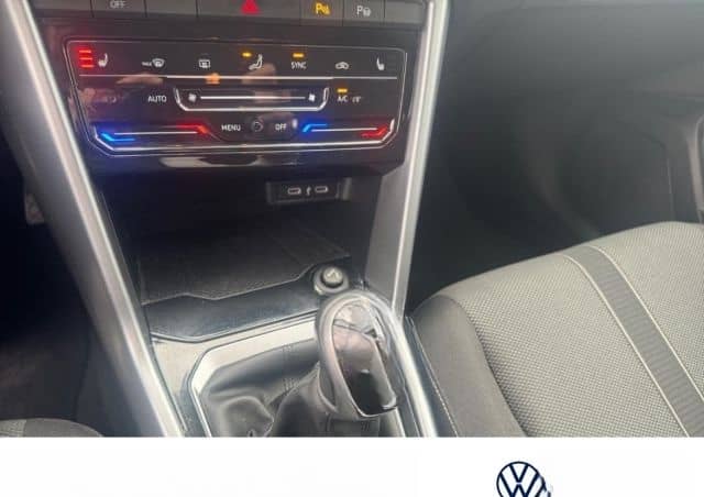 Volkswagen T-Roc 1.0 TSI LIFE 16 ZOLL LED SHZ CARPLAY NAVI  foto 17