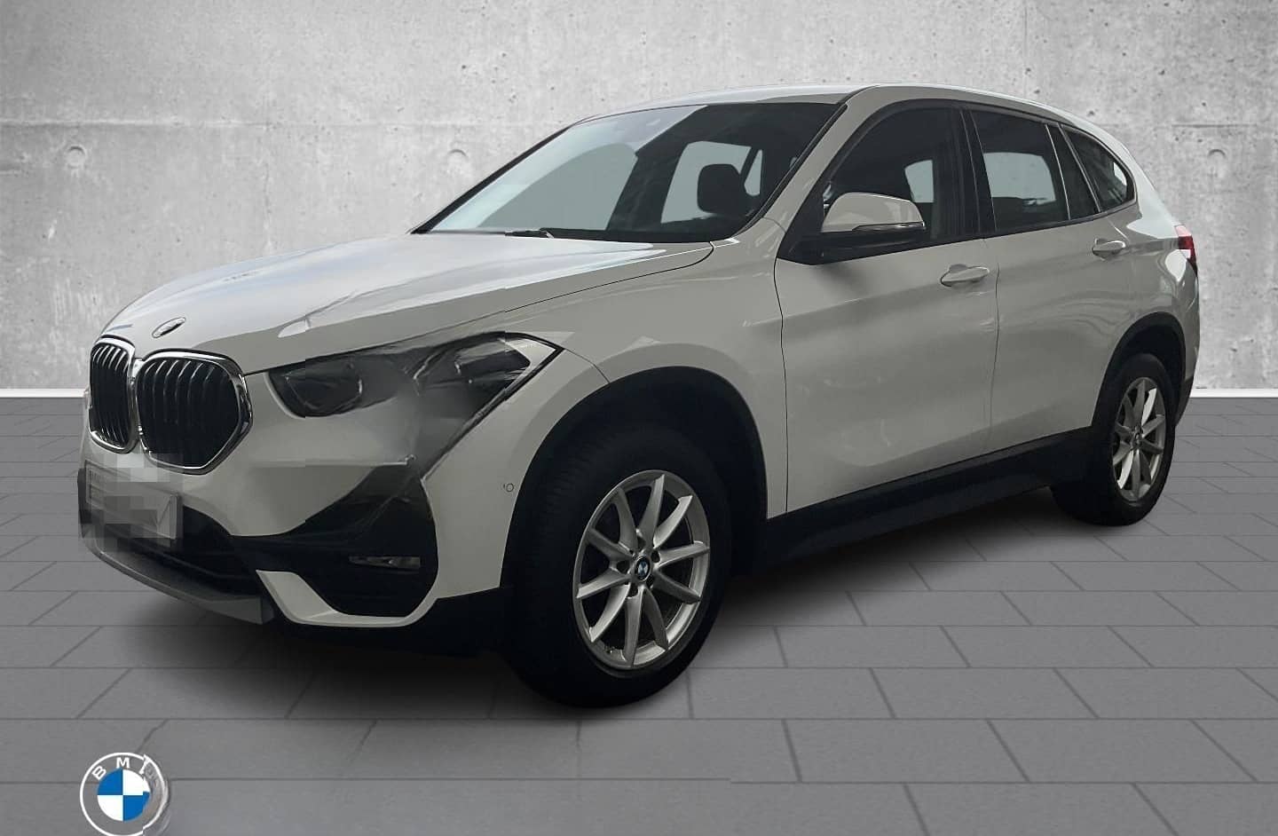 BMW X1 sDrive18d AHK Navi SHZ LED el-HK Klimaautom foto 1