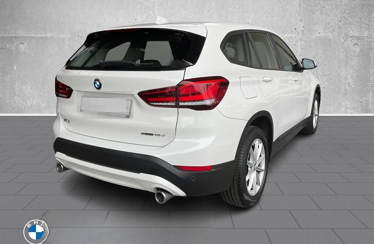 BMW X1 sDrive18d AHK Navi SHZ LED el-HK Klimaautom foto 3
