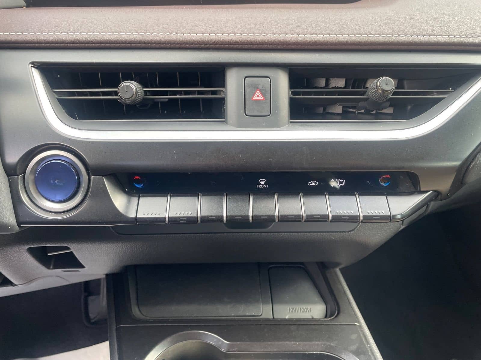 Lexus UX250H 2,0 Hybrid Automatik/Leder/Klima/Navi/Kam foto 15