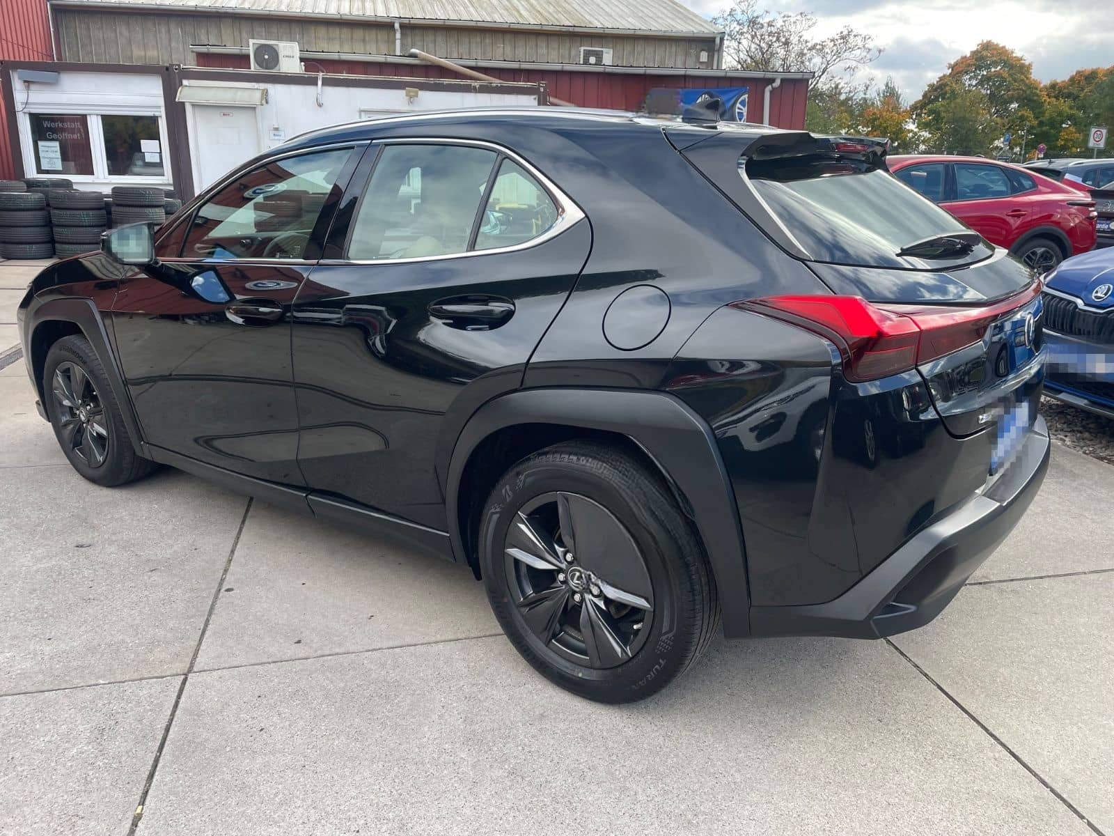 Lexus UX250H 2,0 Hybrid Automatik/Leder/Klima/Navi/Kam foto 5