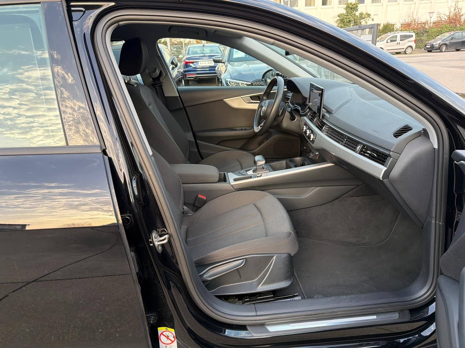 Audi A4 Advanced/1.Hd/NAVI/CAM/SITZHEIZUNG foto 13