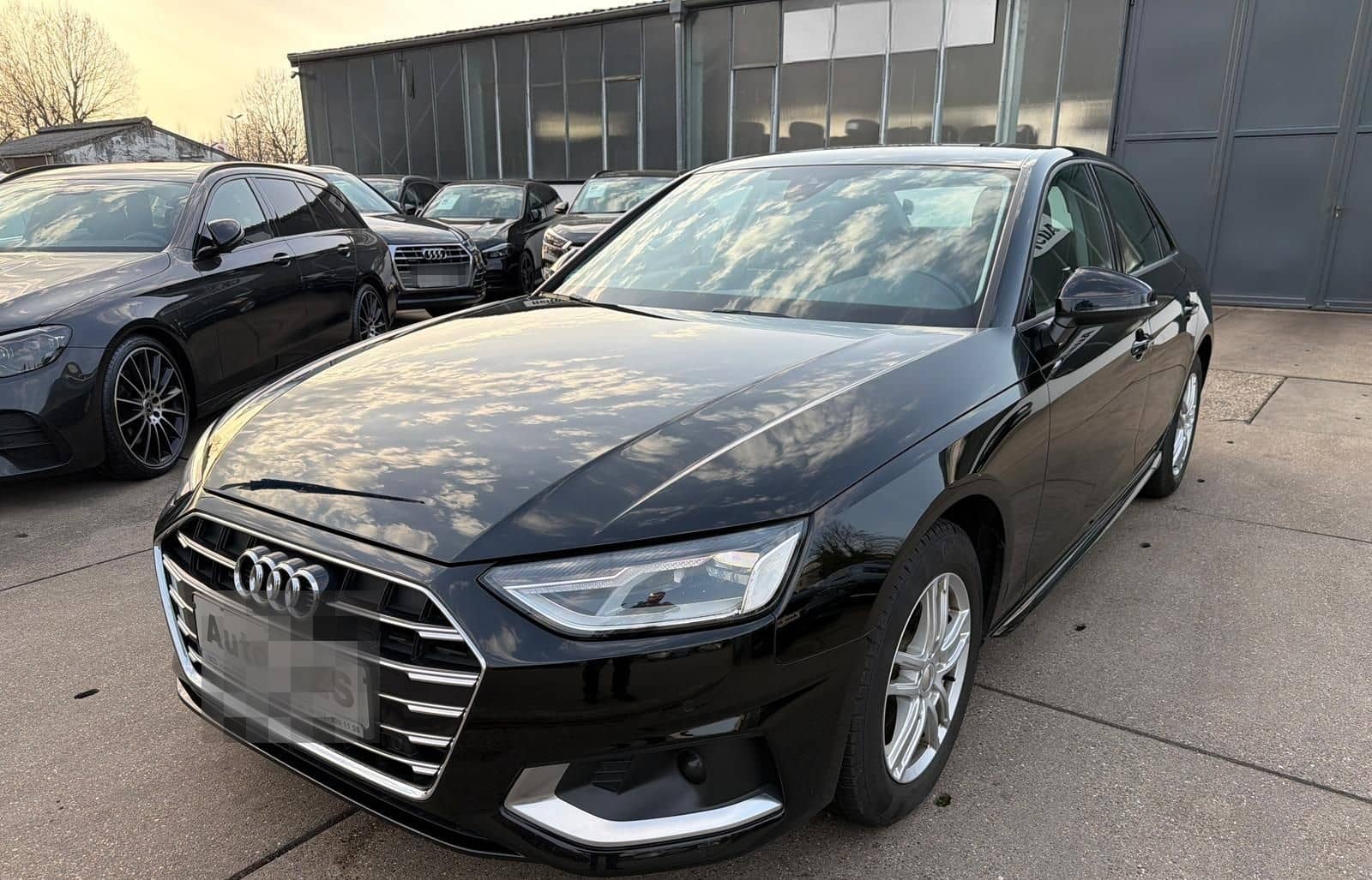 Audi A4 Advanced/1.Hd/NAVI/CAM/SITZHEIZUNG foto 3