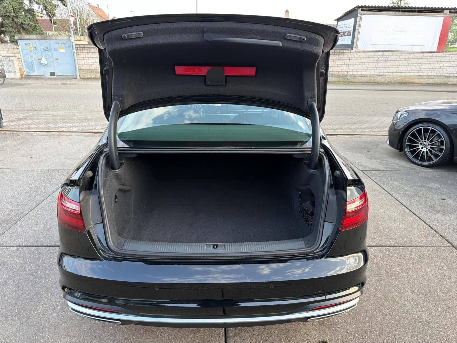 Audi A4 Advanced/1.Hd/NAVI/CAM/SITZHEIZUNG foto 7