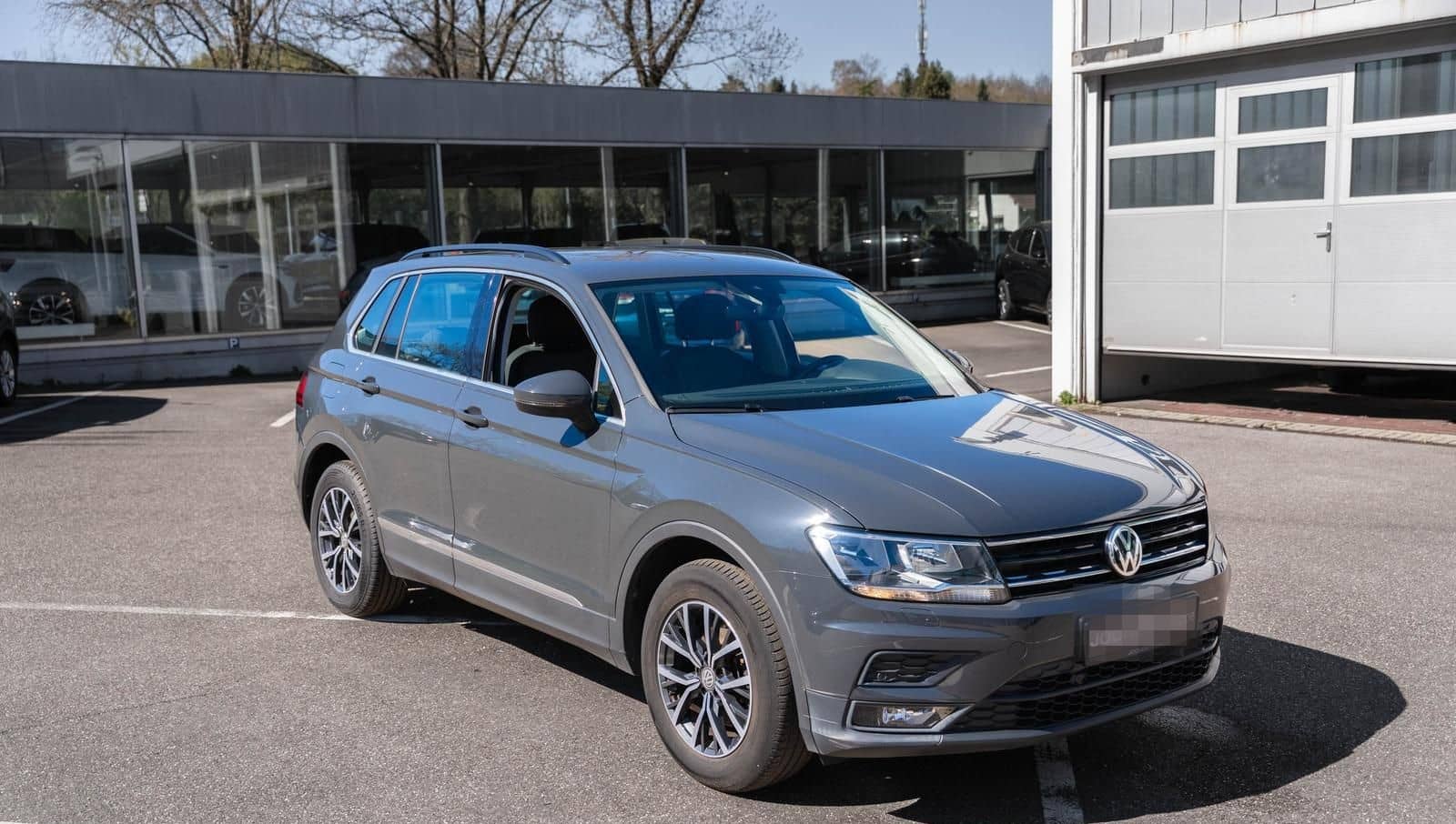 Volkswagen Tiguan Comfortline AHK-klappbar+SHZ+Spurhalteass foto 4