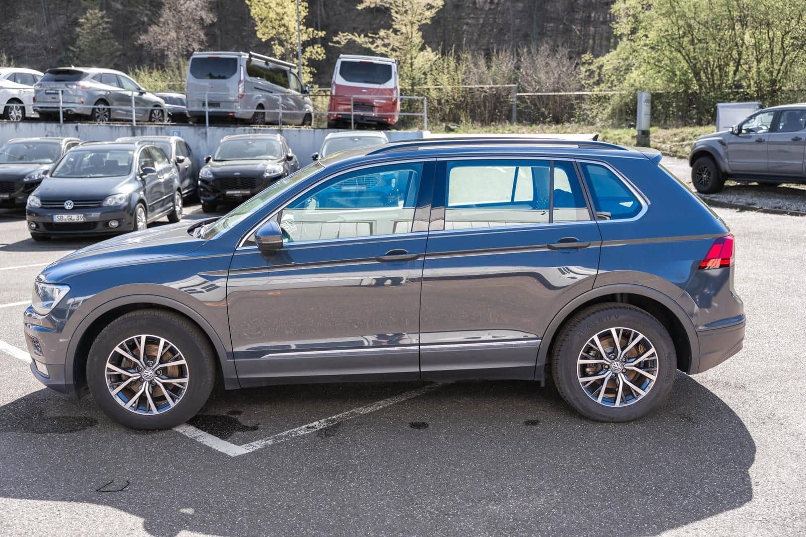 Volkswagen Tiguan Comfortline AHK-klappbar+SHZ+Spurhalteass foto 9