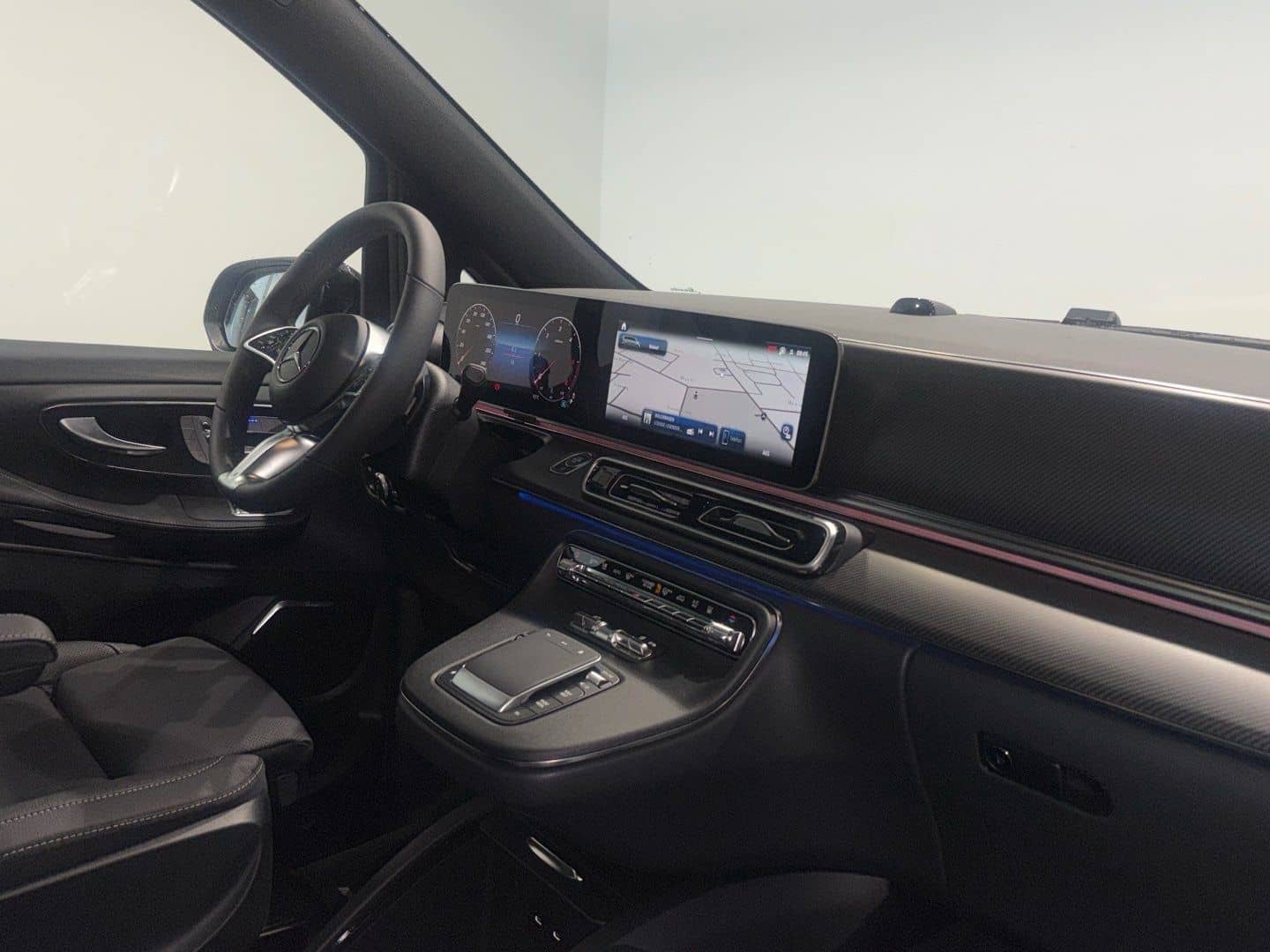 Mercedes-Benz V 300 d Avantgarde 4x4 lang AMG AIRMATIC Pano 9G foto 13