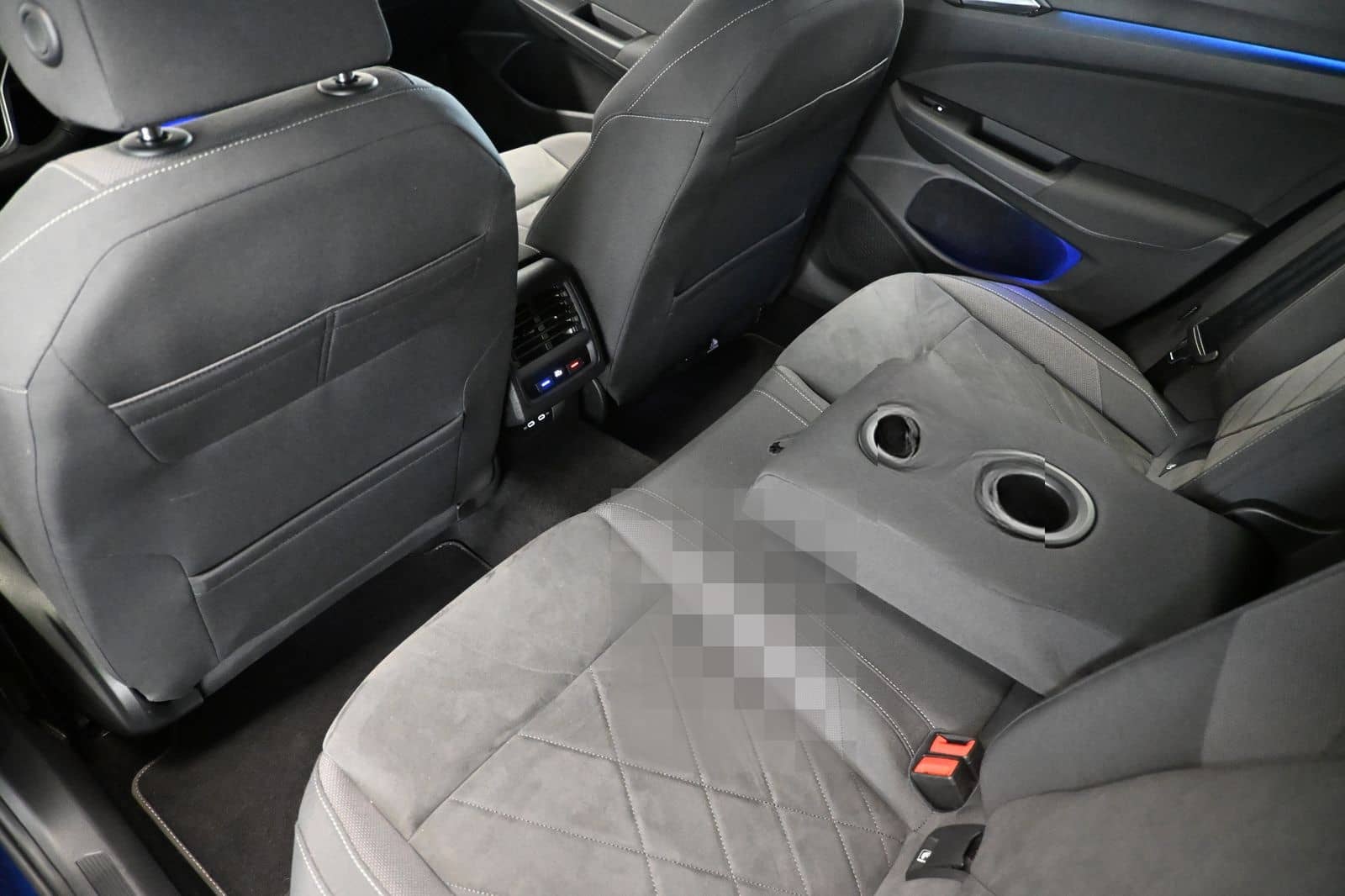 Volkswagen Golf Style *IQ-LIGHT*AHK*KAMERA*KEYLESS*CARPLAY foto 16