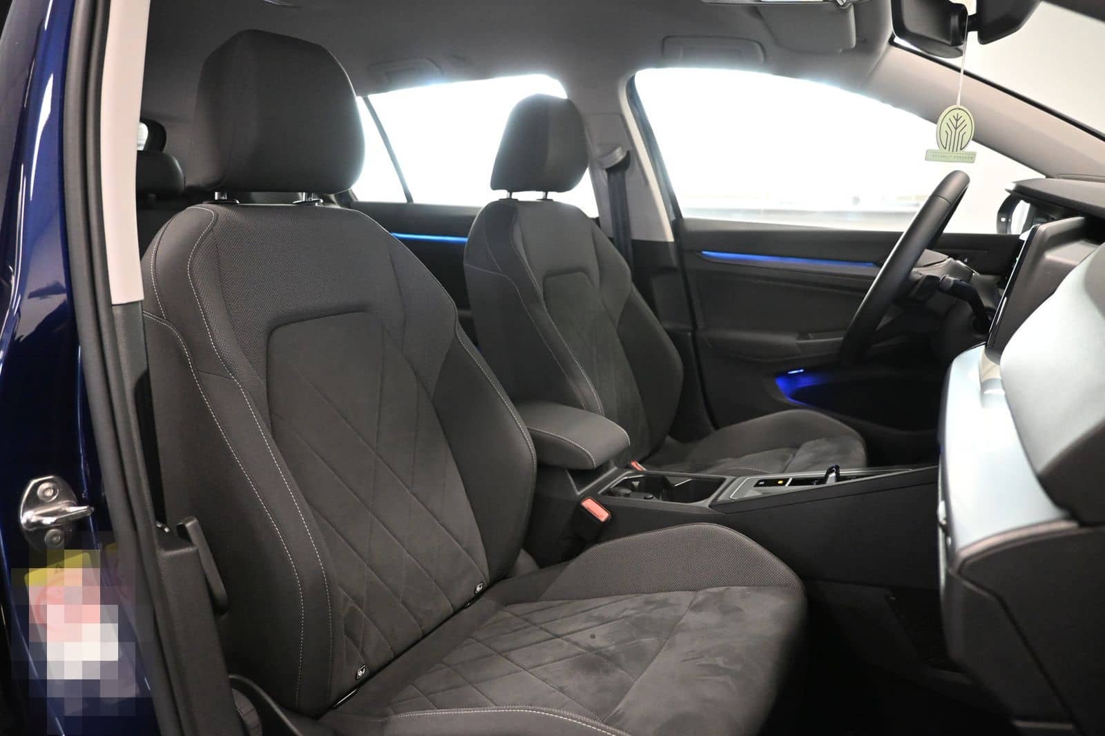 Volkswagen Golf Style *IQ-LIGHT*AHK*KAMERA*KEYLESS*CARPLAY foto 18