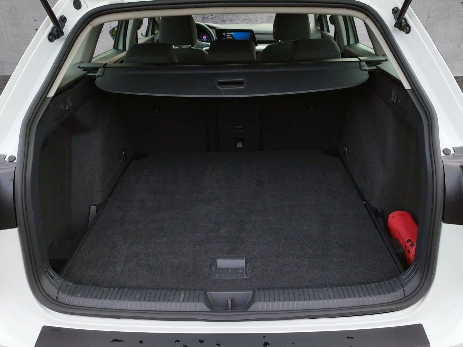 Volkswagen Golf VIII Variant Life 2.0TDI DSG AHK/NAV/ACC foto 12