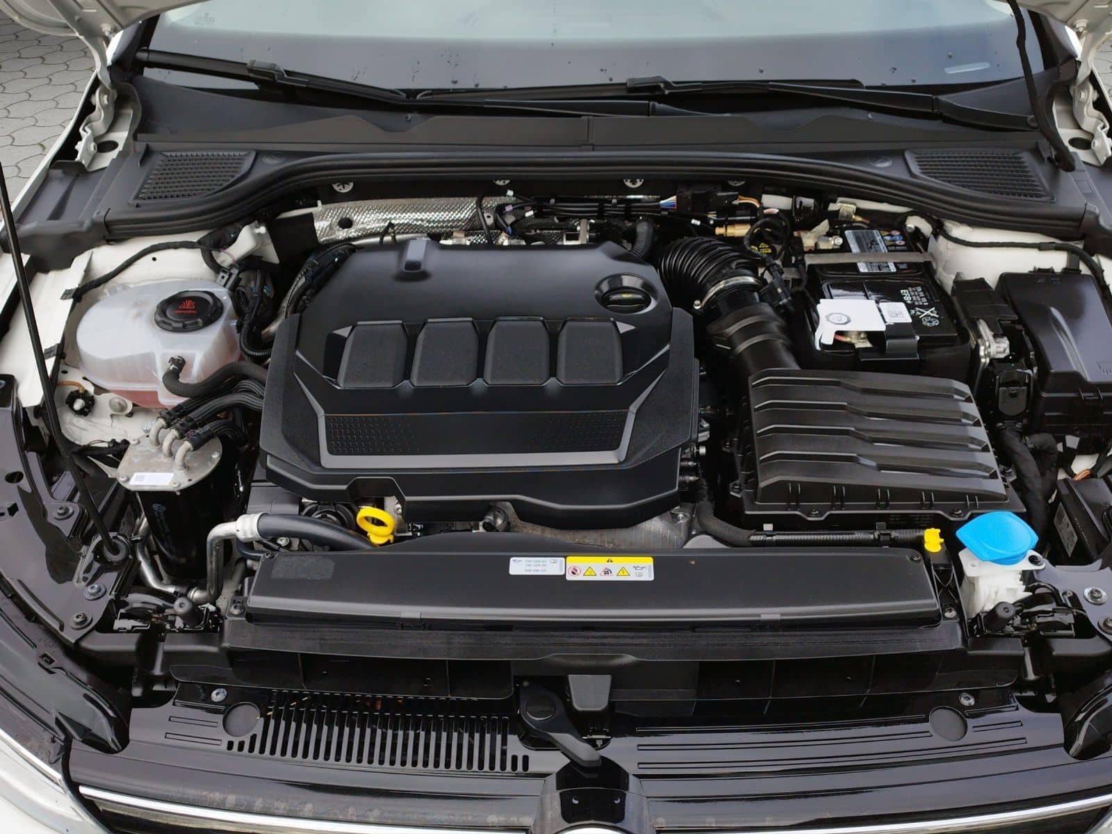 Volkswagen Golf VIII Variant Life 2.0TDI DSG AHK/NAV/ACC foto 13