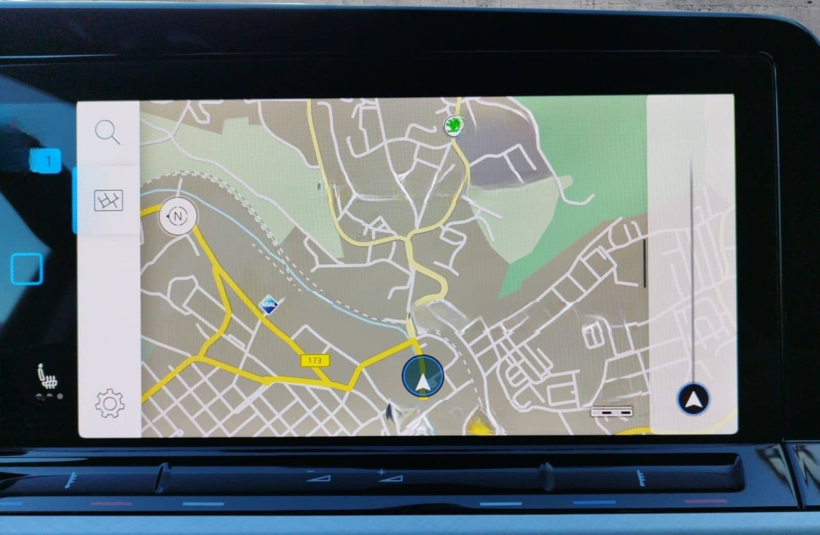 Volkswagen Golf VIII Life 1.5 TSI 5JG/LED+/NAV/L+S/AMBIENTE foto 15