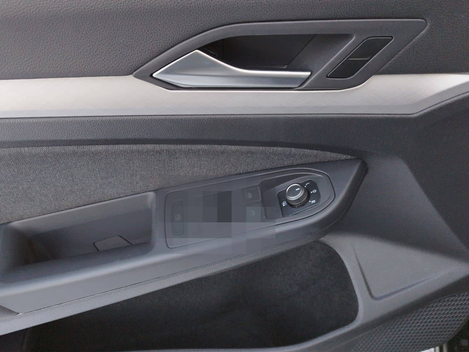 Volkswagen Golf VIII Life 1.5 TSI 5JG/LED+/NAV/L+S/AMBIENTE foto 6