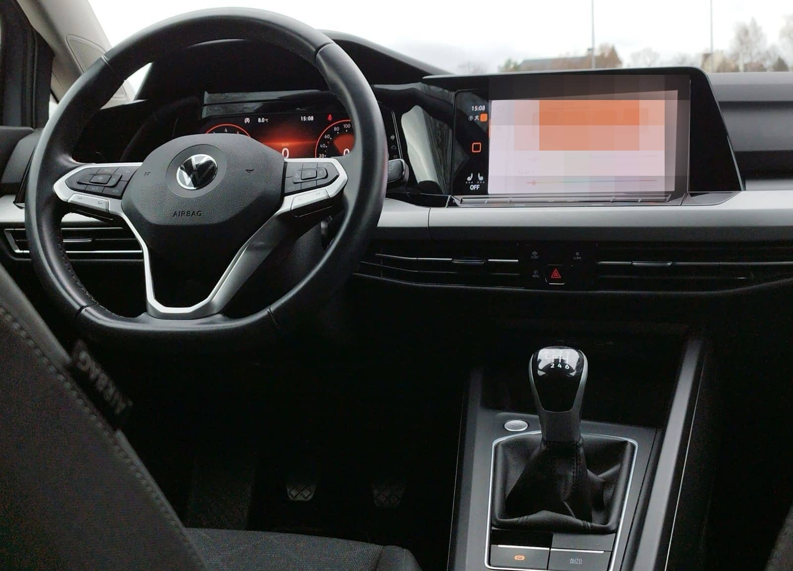 Volkswagen Golf VIII Life 1.5 TSI 5JG/LED+/L+S/LIGHTASSIST foto 17