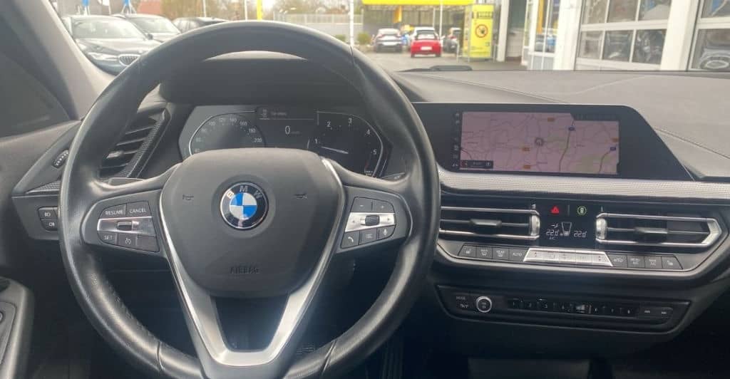 BMW 118 d Sport Line Sitzhg./LED-Scheinw./LiveCockpi foto 8