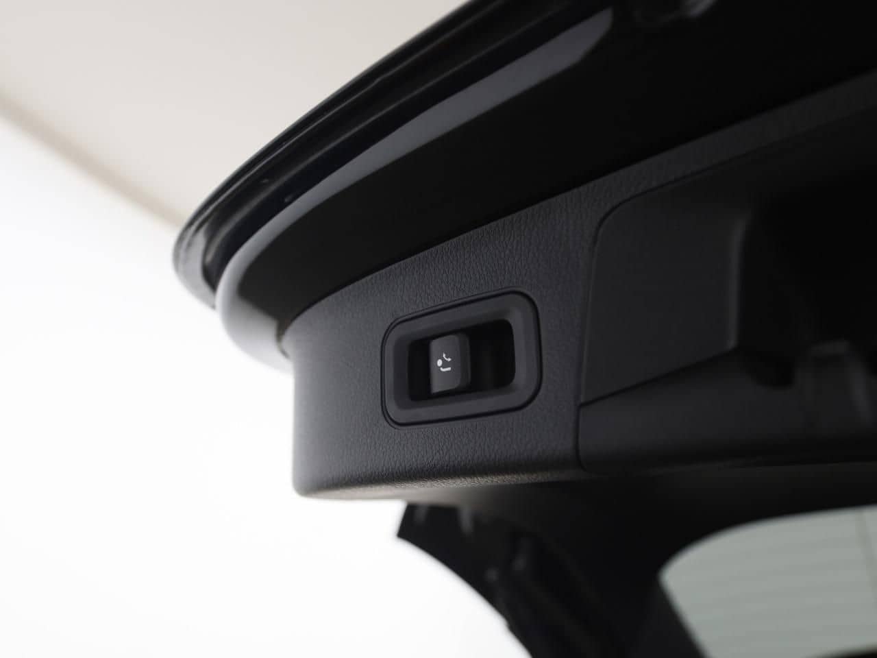 Mercedes-Benz GLA 180 AMG Night MBUX AHK Distronic 360 Kamera foto 21