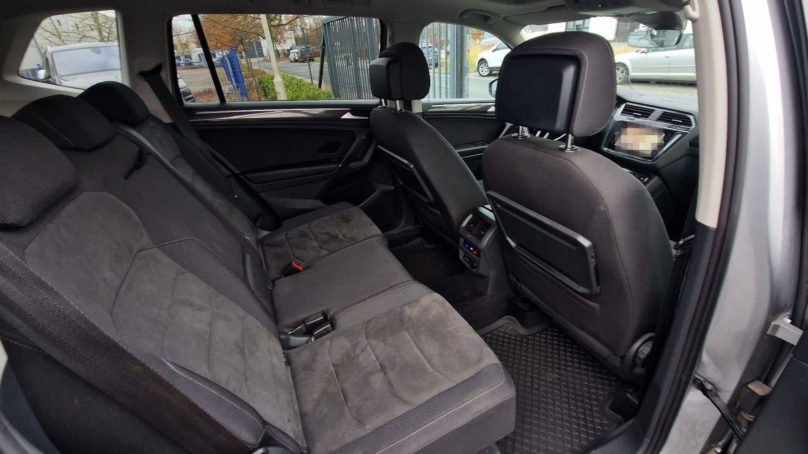 Volkswagen Tiguan 2.0 TDI Allspace Highline 4Motion DSG foto 15