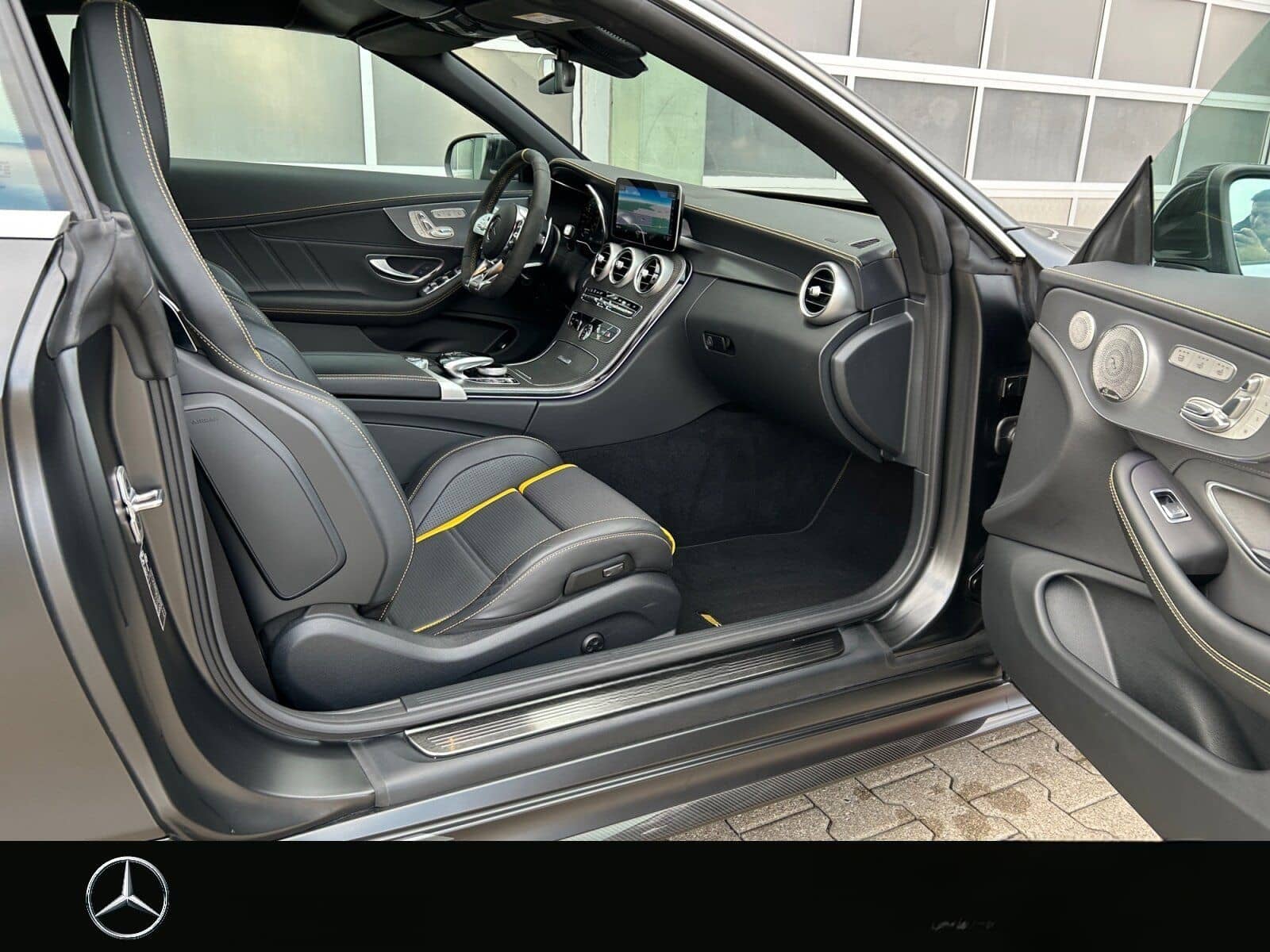Mercedes-Benz C 63 S AMG Cabrio Final Edition Limited 1 of 499 foto 20