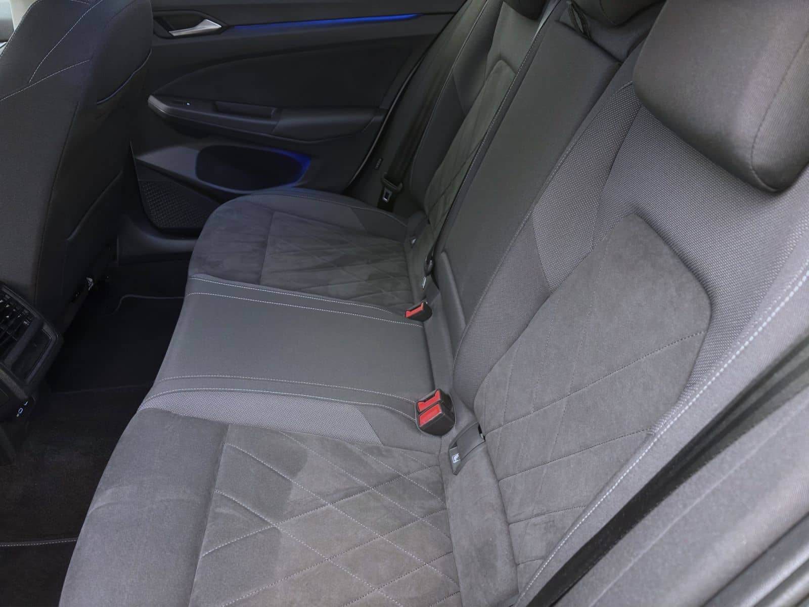 Volkswagen Golf Variant 2.0 TDI LIFE NAVI KAMERA KLIMA SHZG foto 15