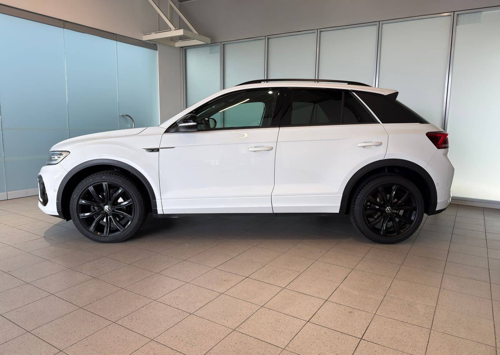 Volkswagen T-Roc 1.0 TSI R-Line ACC, Black-Style, LED+ foto 5