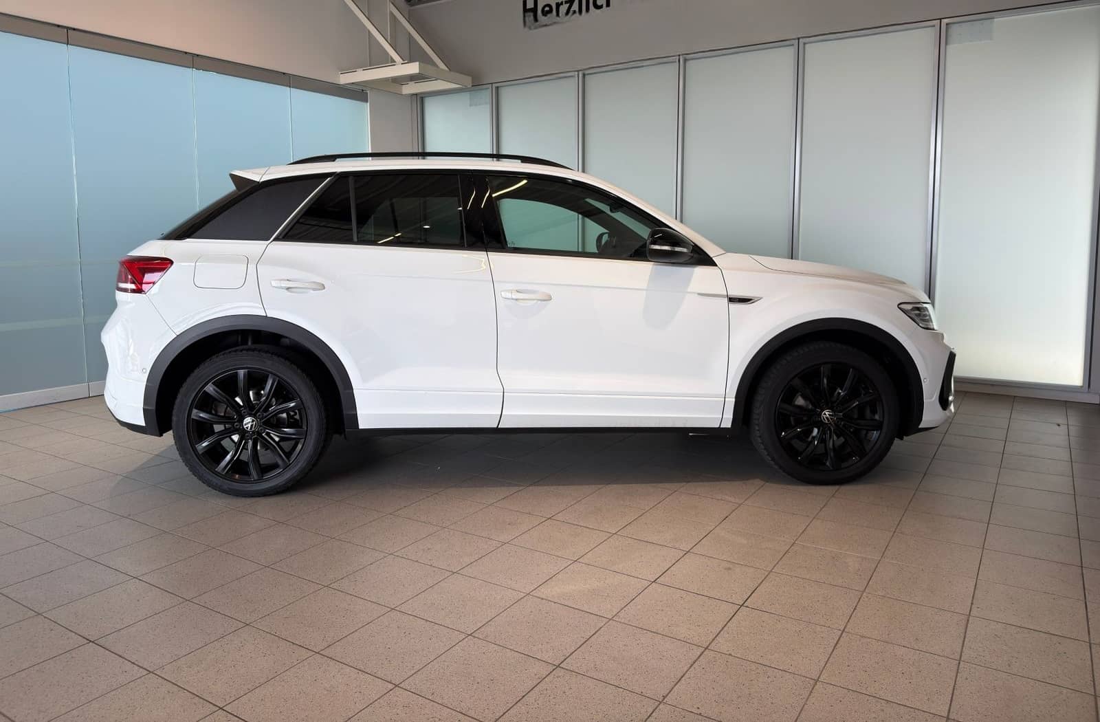 Volkswagen T-Roc 1.0 TSI R-Line ACC, Black-Style, LED+ foto 6