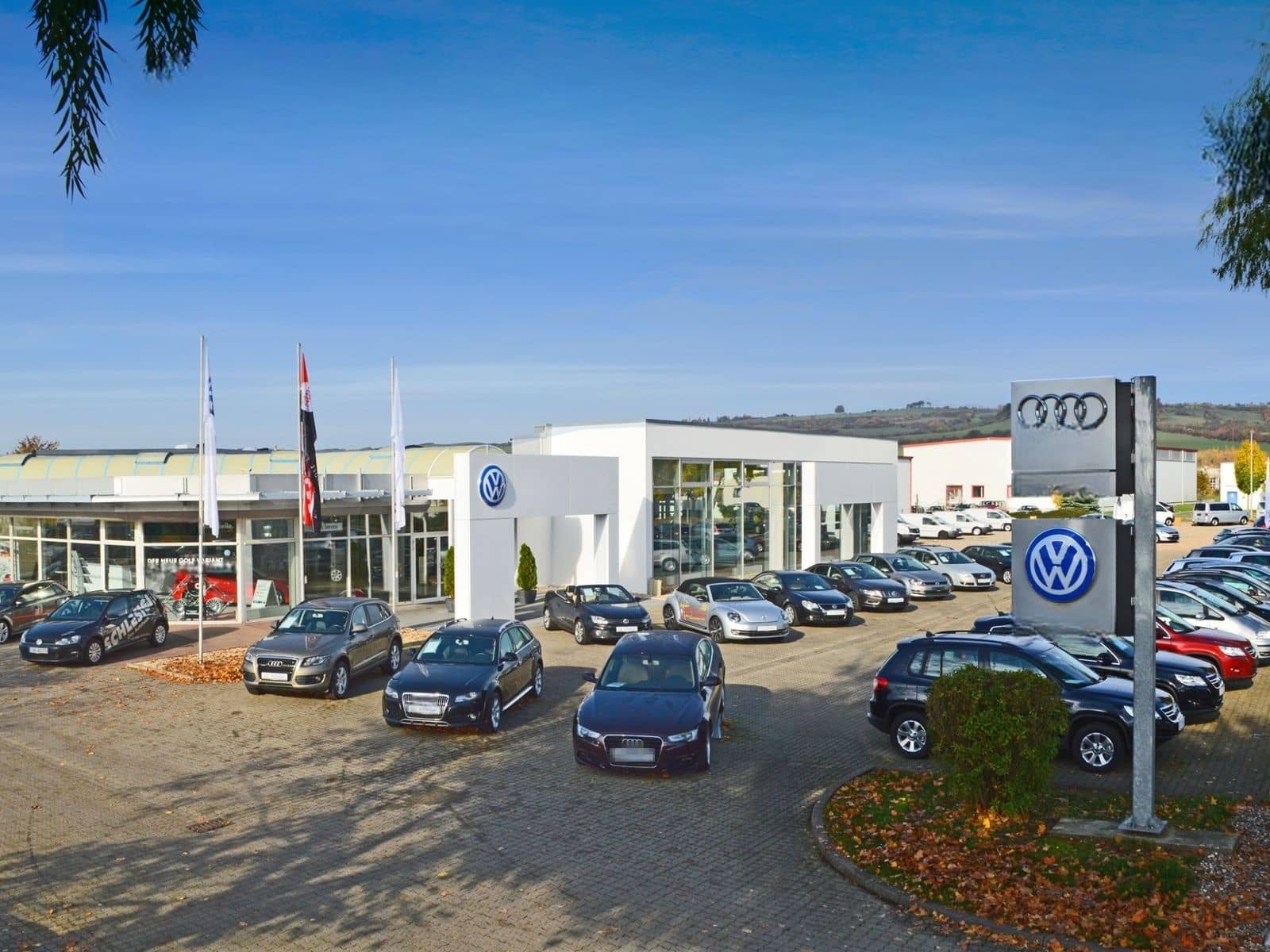 Volkswagen Touran Highline 2.0 TDI Rear View,SHZ,AHK,LED foto 2