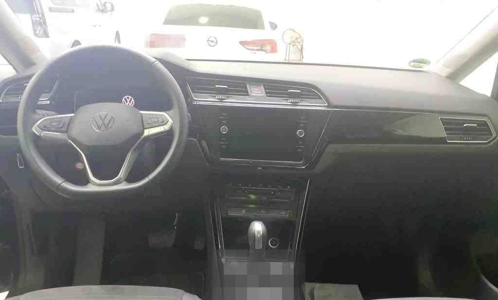 Volkswagen Touran Highline 2.0 TDI Rear View,SHZ,AHK,LED foto 8