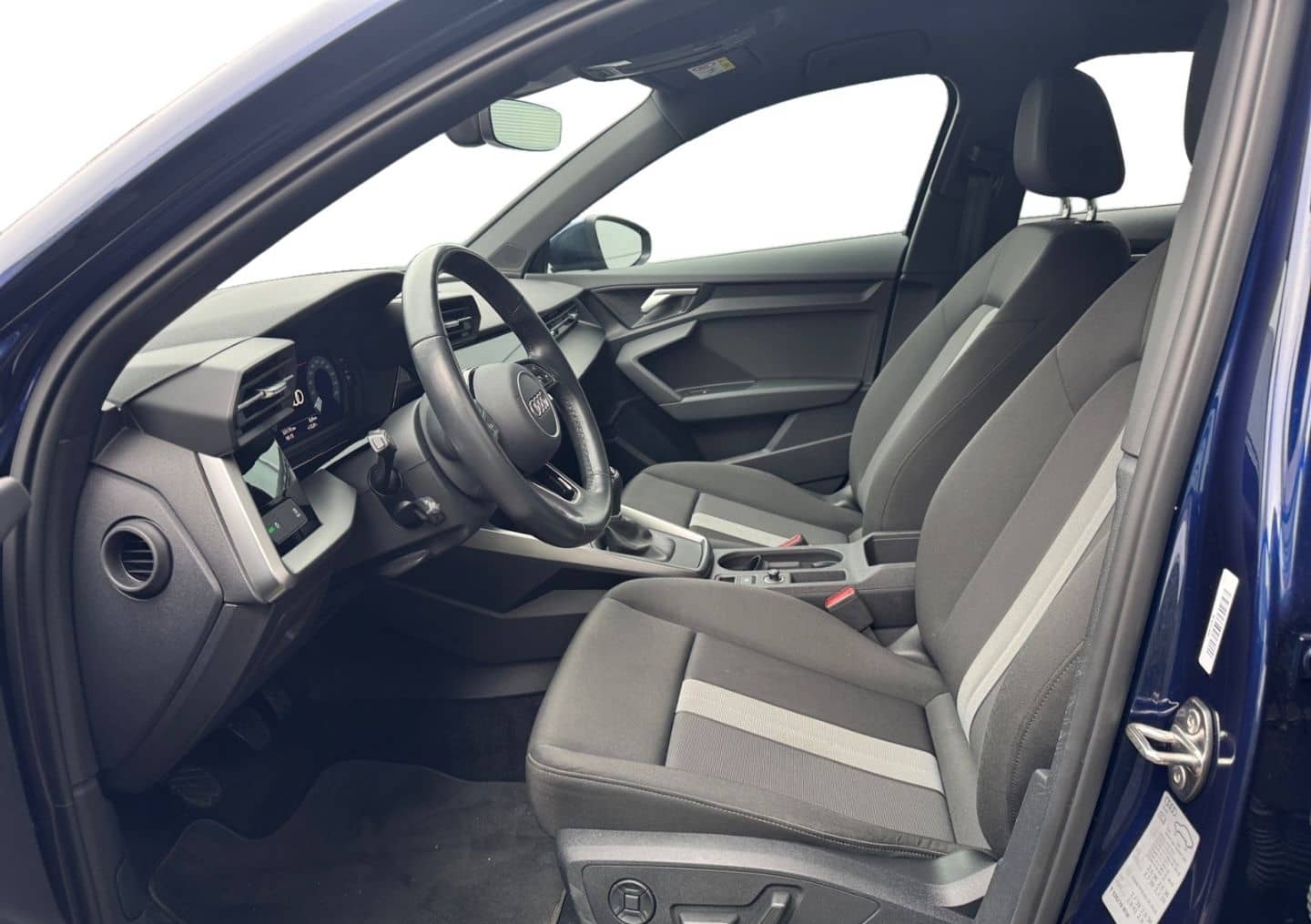 Audi A3 Sportback 35 TFSI Advanced NAVI/SHZ/ACC+++ foto 4