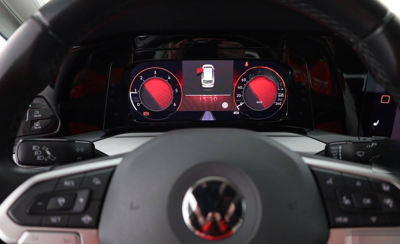 Volkswagen Golf VIII Variant 2.0 TDI Life LED Navi PDC DAB foto 18