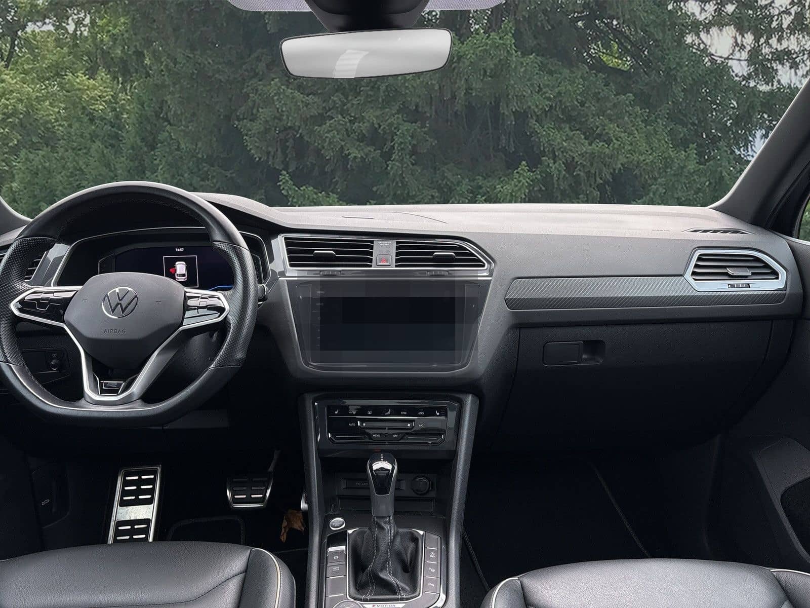 Volkswagen Tiguan 2.0 TDI R-Line 4Motion foto 13