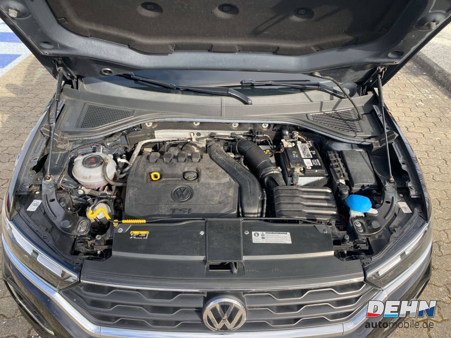 Volkswagen T-Roc 1.5 TSI Style LED ACC Leder Sposi Pano Vir foto 15