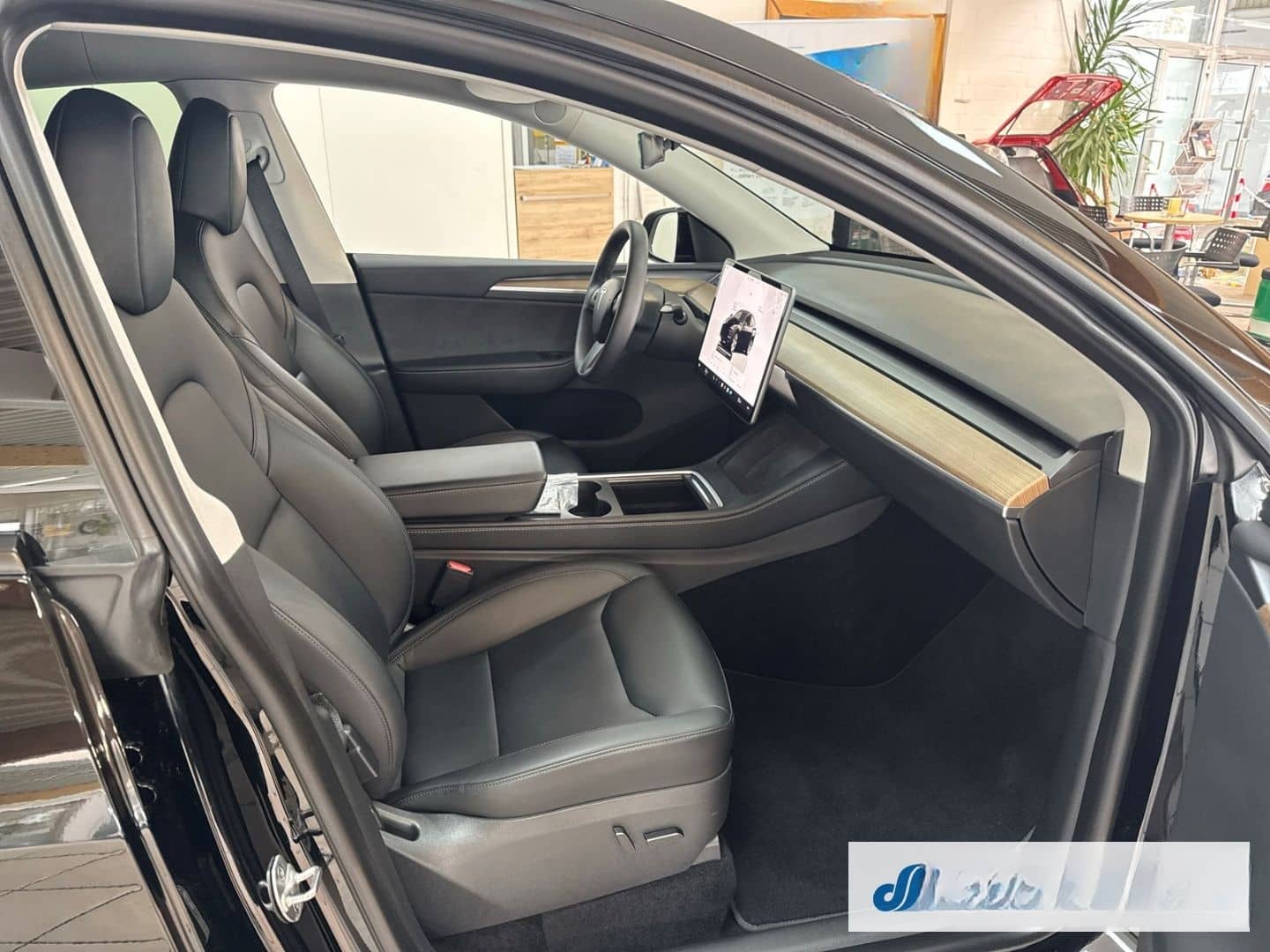 Tesla Model Y RWD Panorama Navi Soundsystem LED ACC WL foto 9