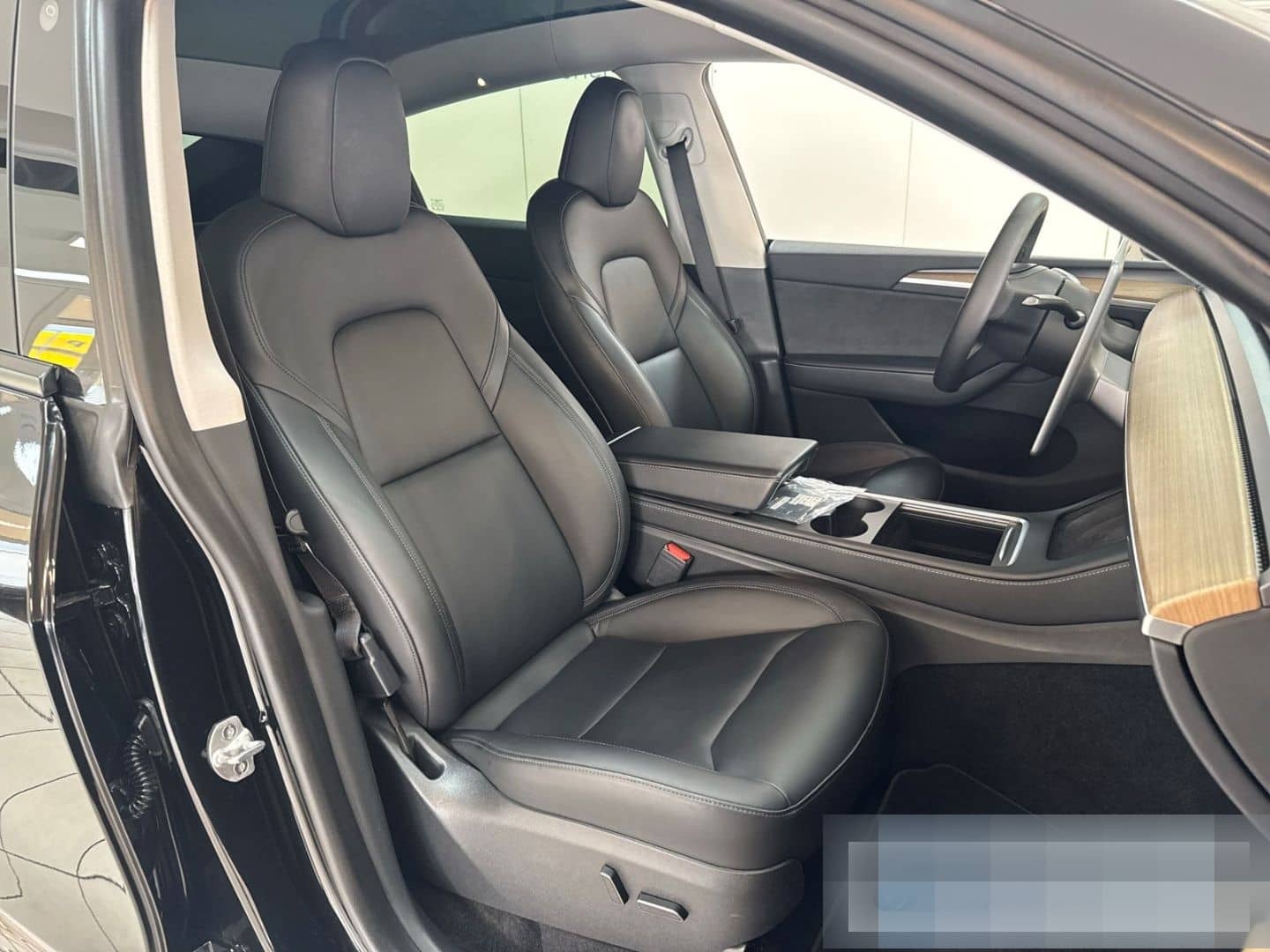 Tesla Model Y RWD Panorama Navi Soundsystem LED ACC WL foto 10