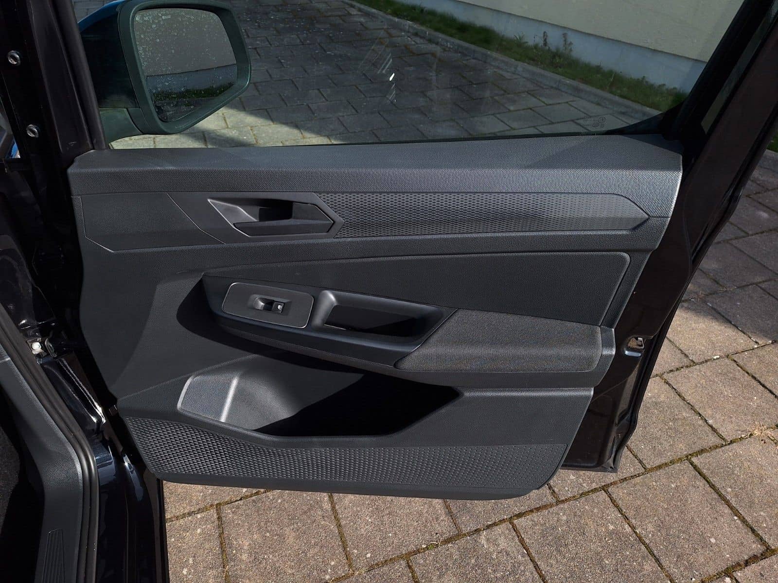 Volkswagen Caddy Maxi *DSG+7.Sitze+Navi+Klimaautom+AHK+GRA* foto 12