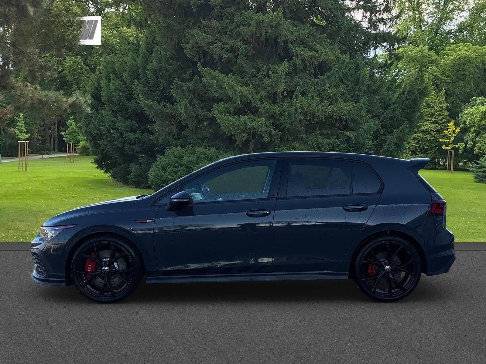 Volkswagen Golf VIII GTI Clubsport 2.0 TSI LED ACC foto 4