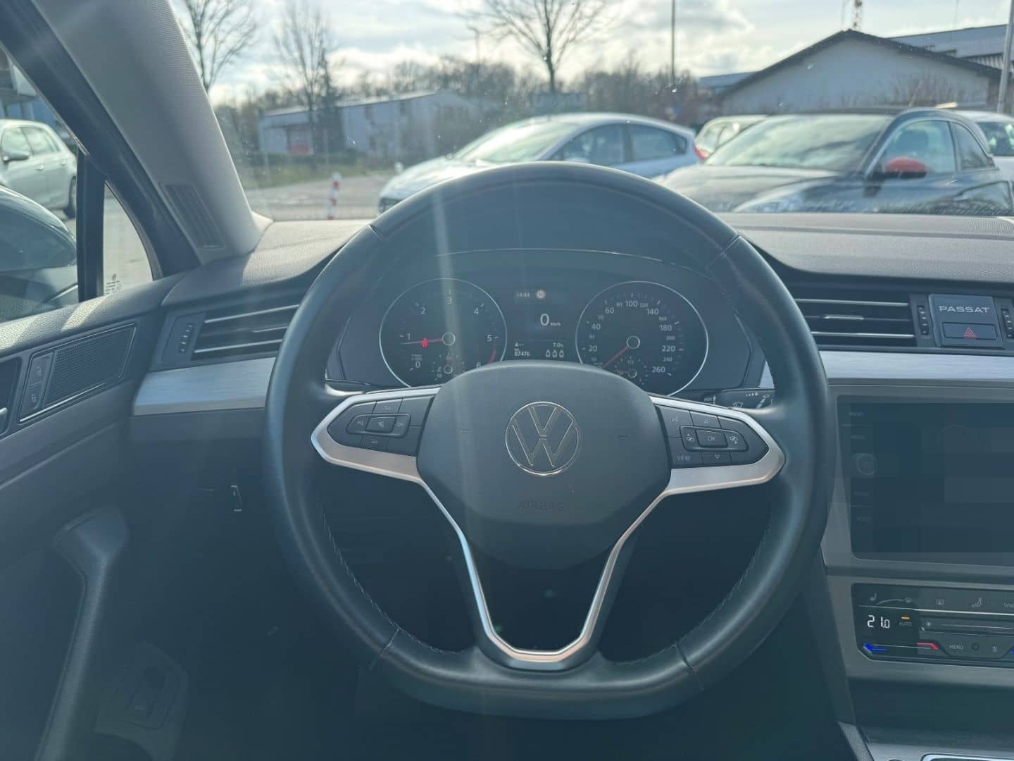 Volkswagen Passat Variant Conceptline StandHZG Navi LED App foto 16