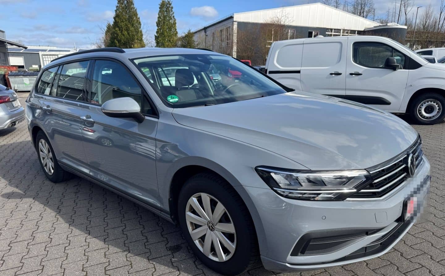 Volkswagen Passat Variant Conceptline StandHZG Navi LED App foto 7