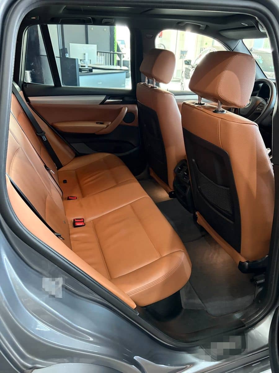 BMW X3 xDrive 20d M-Sport *AHK*PANO*RFK*HUD*LEDER* foto 14