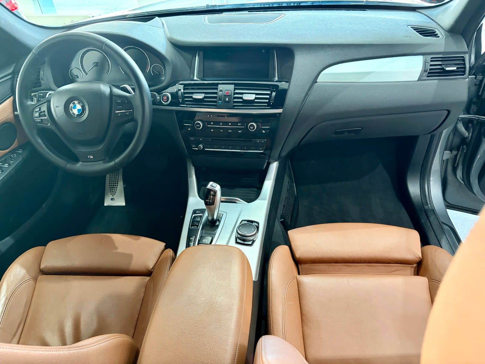 BMW X3 xDrive 20d M-Sport *AHK*PANO*RFK*HUD*LEDER* foto 17