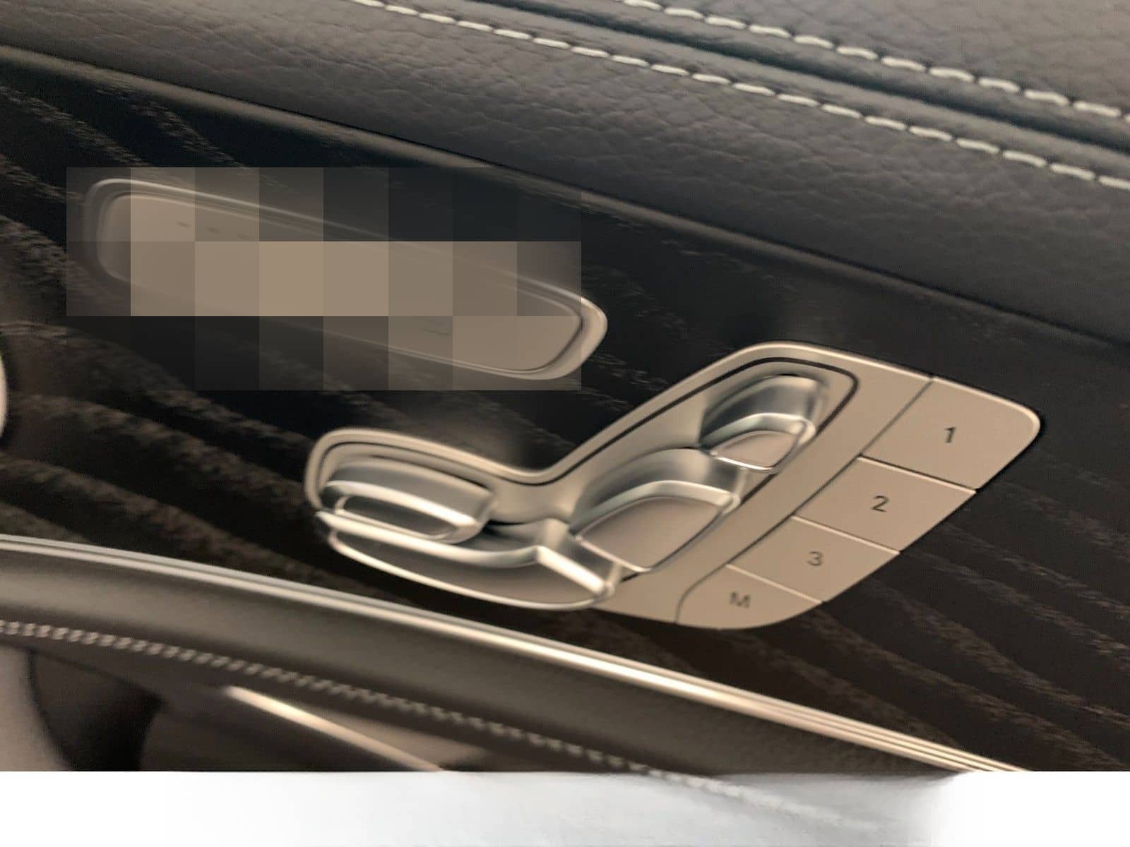 Mercedes-Benz E 300 de 4M AMG 19"|DISTRONIC|360°|MASSAGE|HUD foto 4